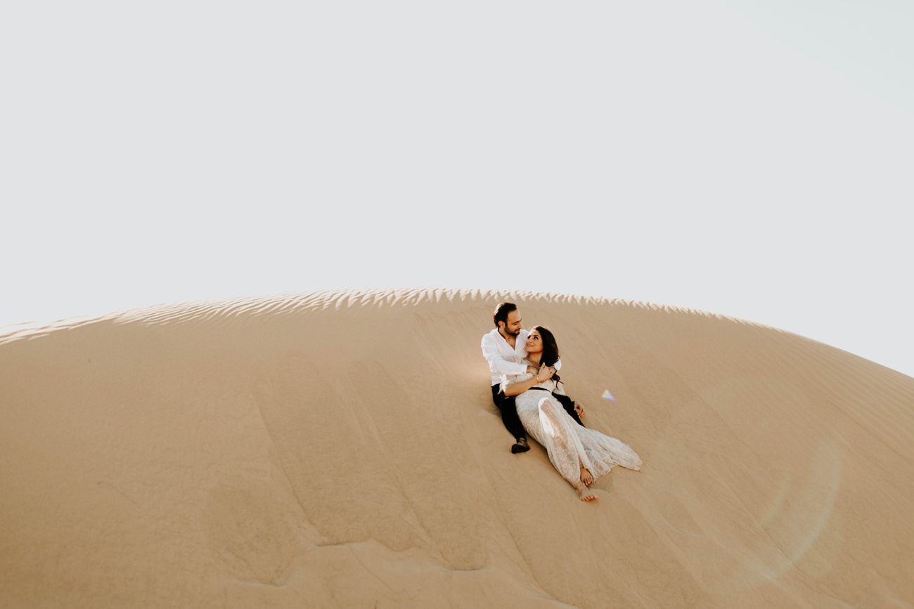 Imperial Sand Dunes Engagement Photographer | alexandriamonette.com