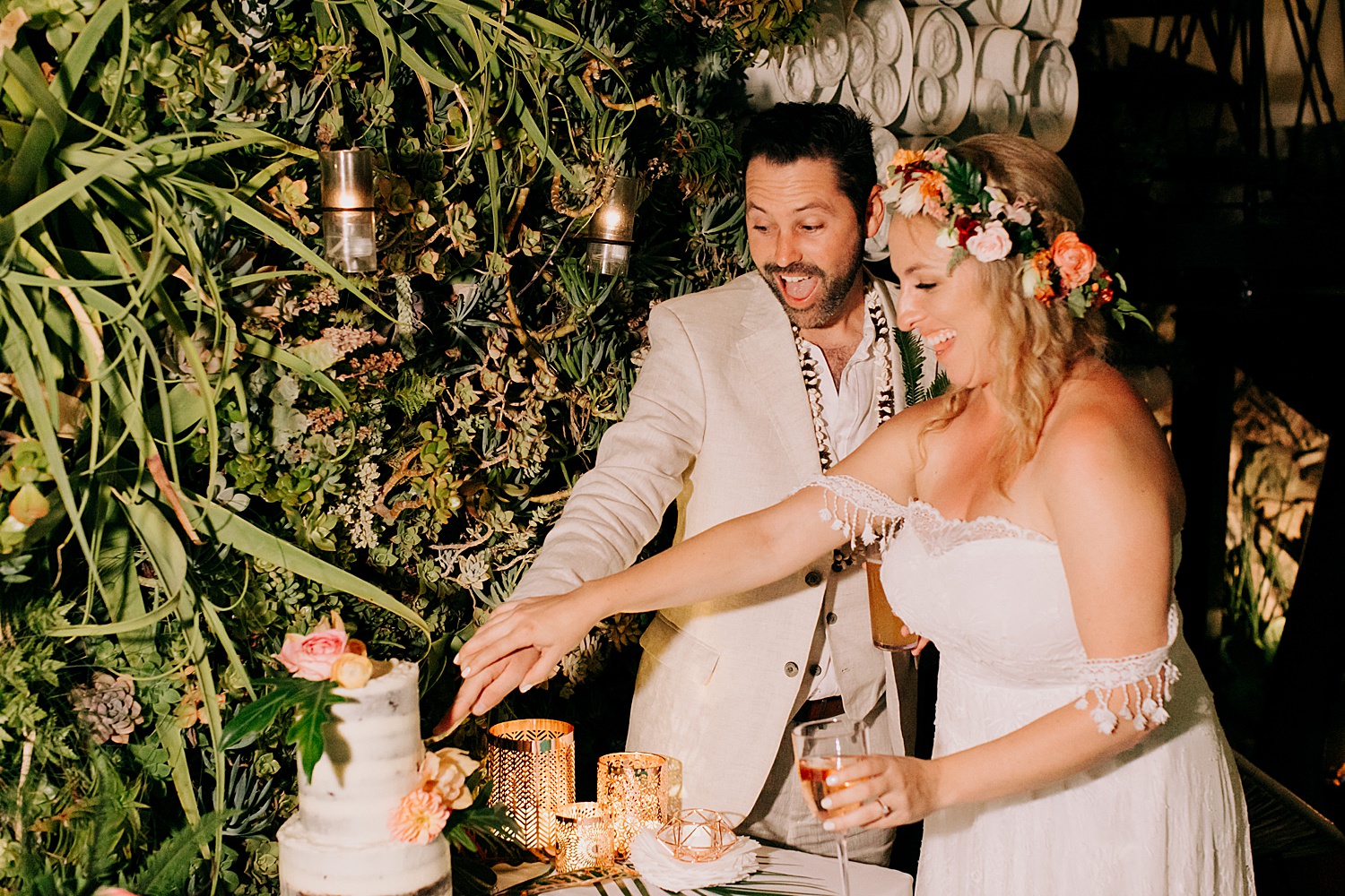 The Pearl Hotel Wedding | https://alexandriamonette.com