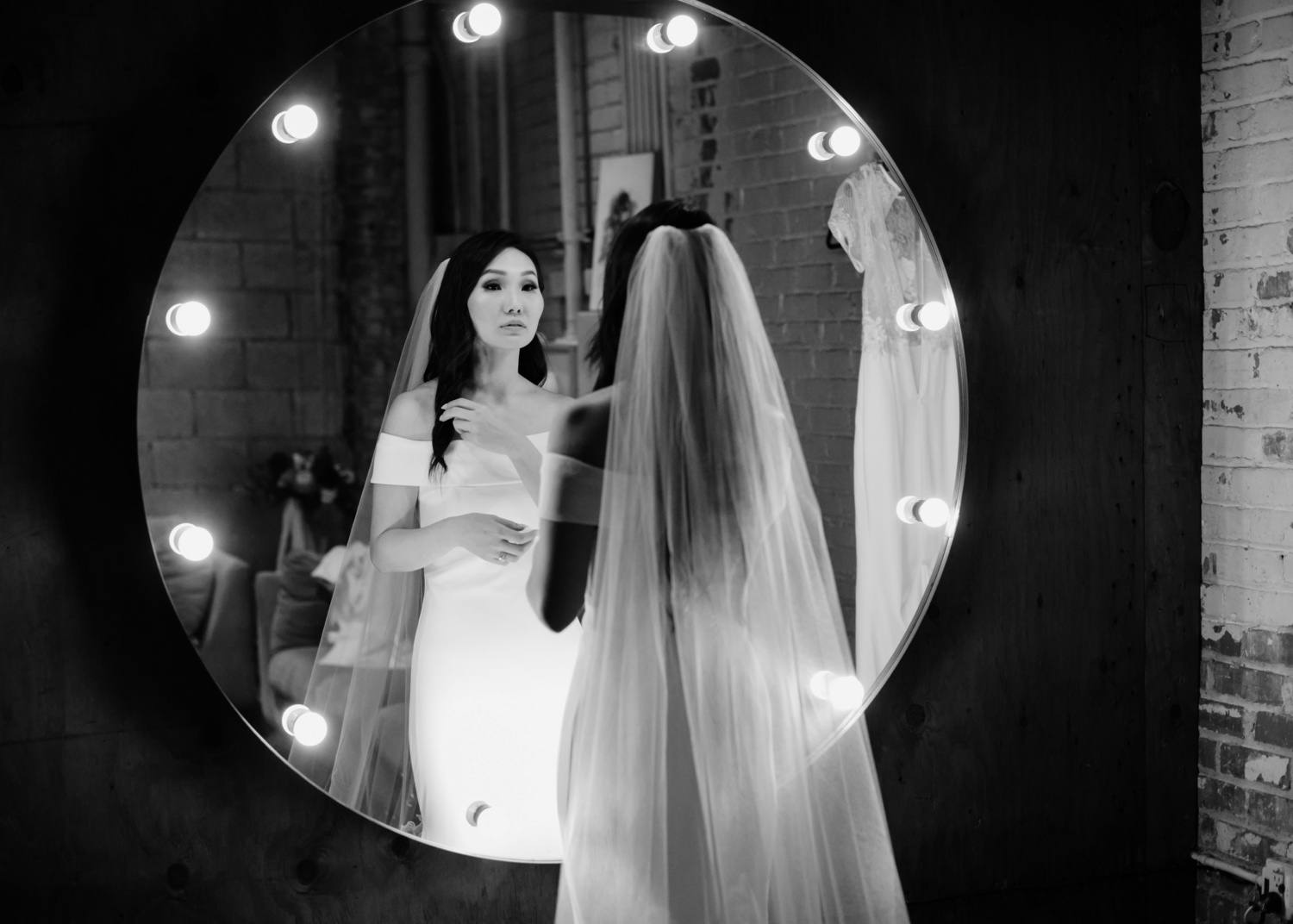 bride getting ready at millwick los angeles