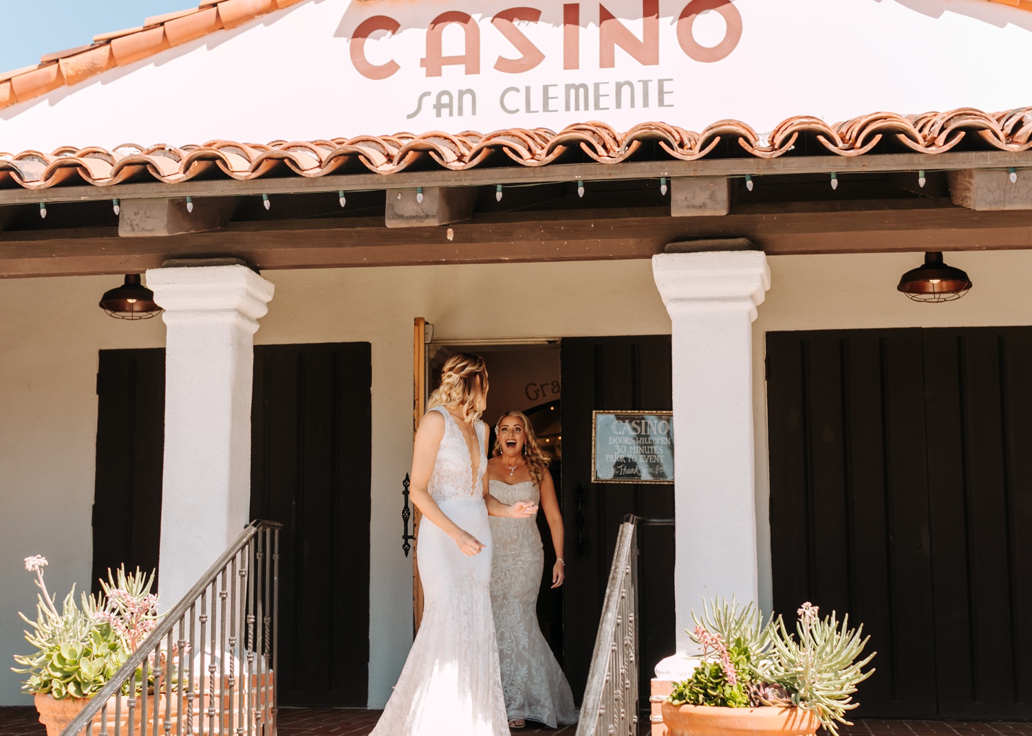First look in front of Casino San Clemente