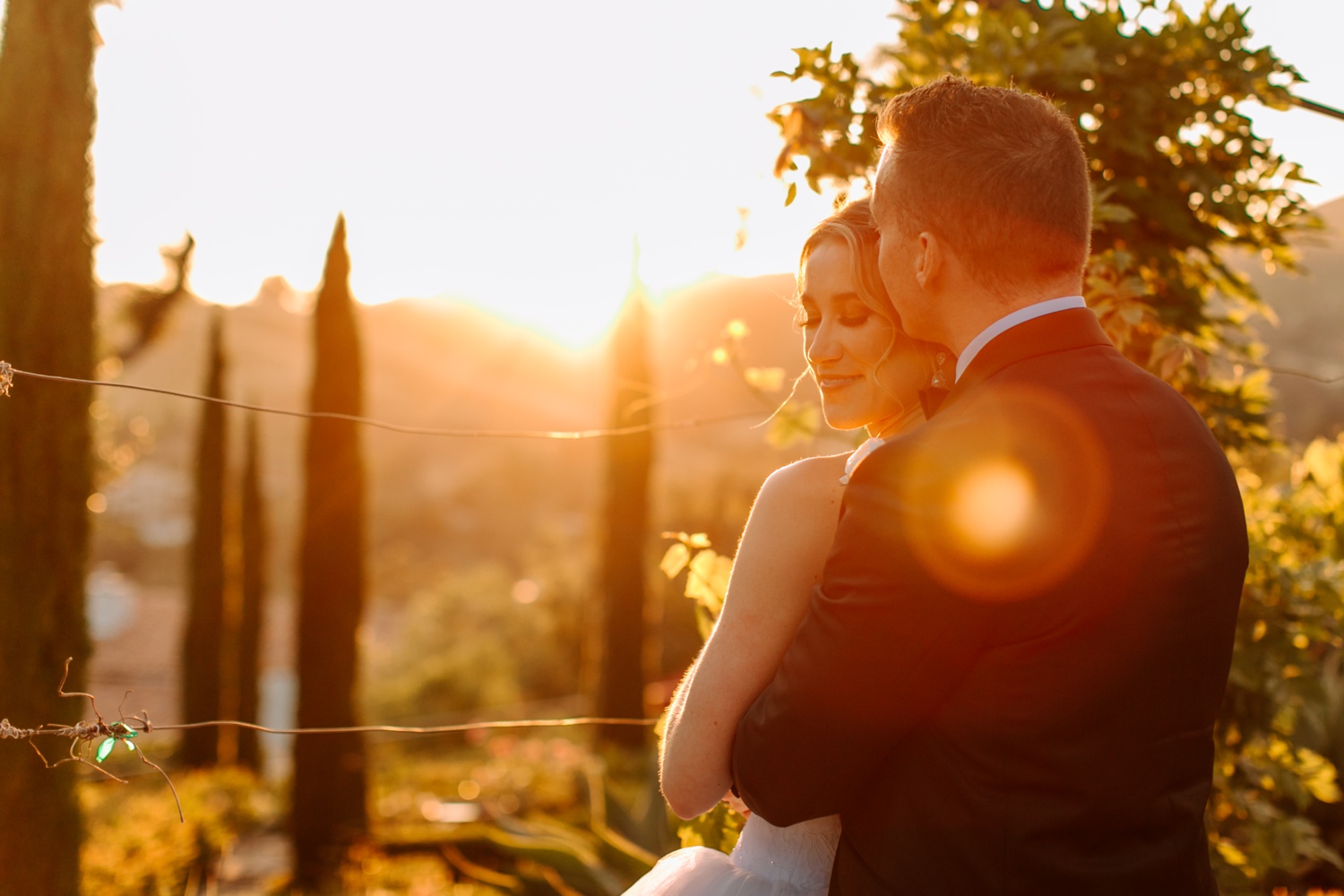 sunset photos of couple at Malibu wedding